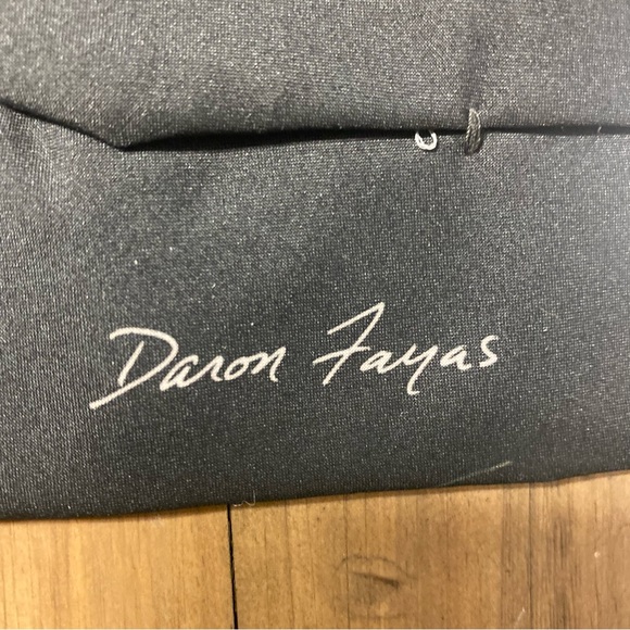 Vintage Ralph Marlin Mens Black Aye Chihuahua Peppers Daron Fayas Neck Tie Dog - Picture 5 of 7